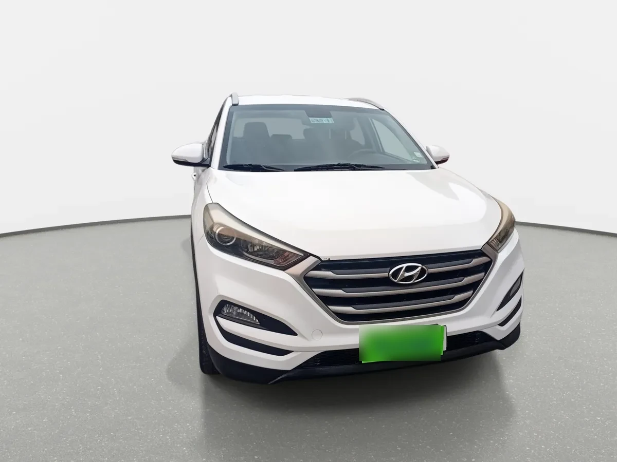 Hyundai Tucson 2.0 Gl Advance Nav 4x2 6at 5p año 2017