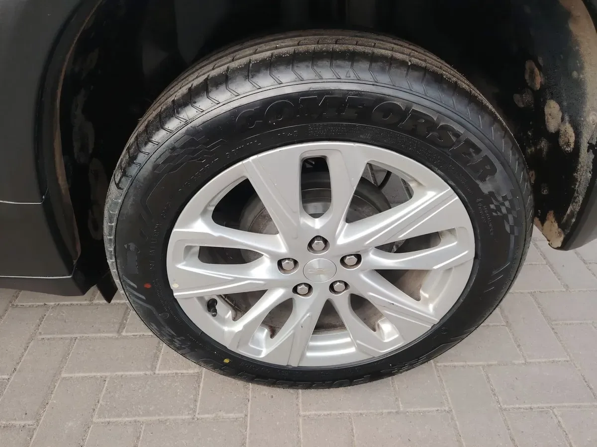 Chevrolet Tracker 1.2t Ltz Fwd At 5p año 2021