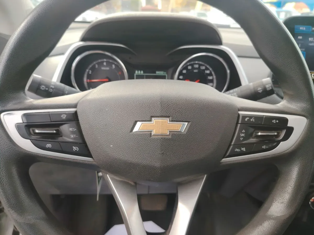 Chevrolet Tracker 1.2t Ltz Fwd At 5p año 2021