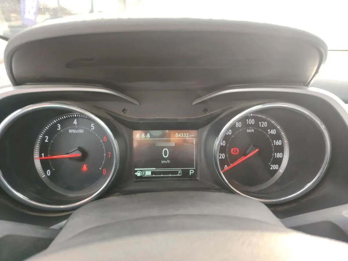 Chevrolet Tracker 1.2t Ltz Fwd At 5p año 2021