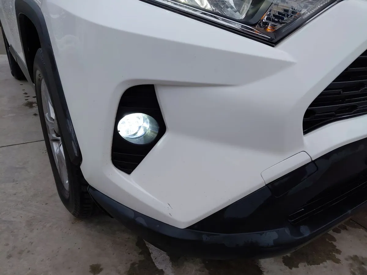 Toyota Rav 4 2.0 Le 4x2 Mt 5p año 2022