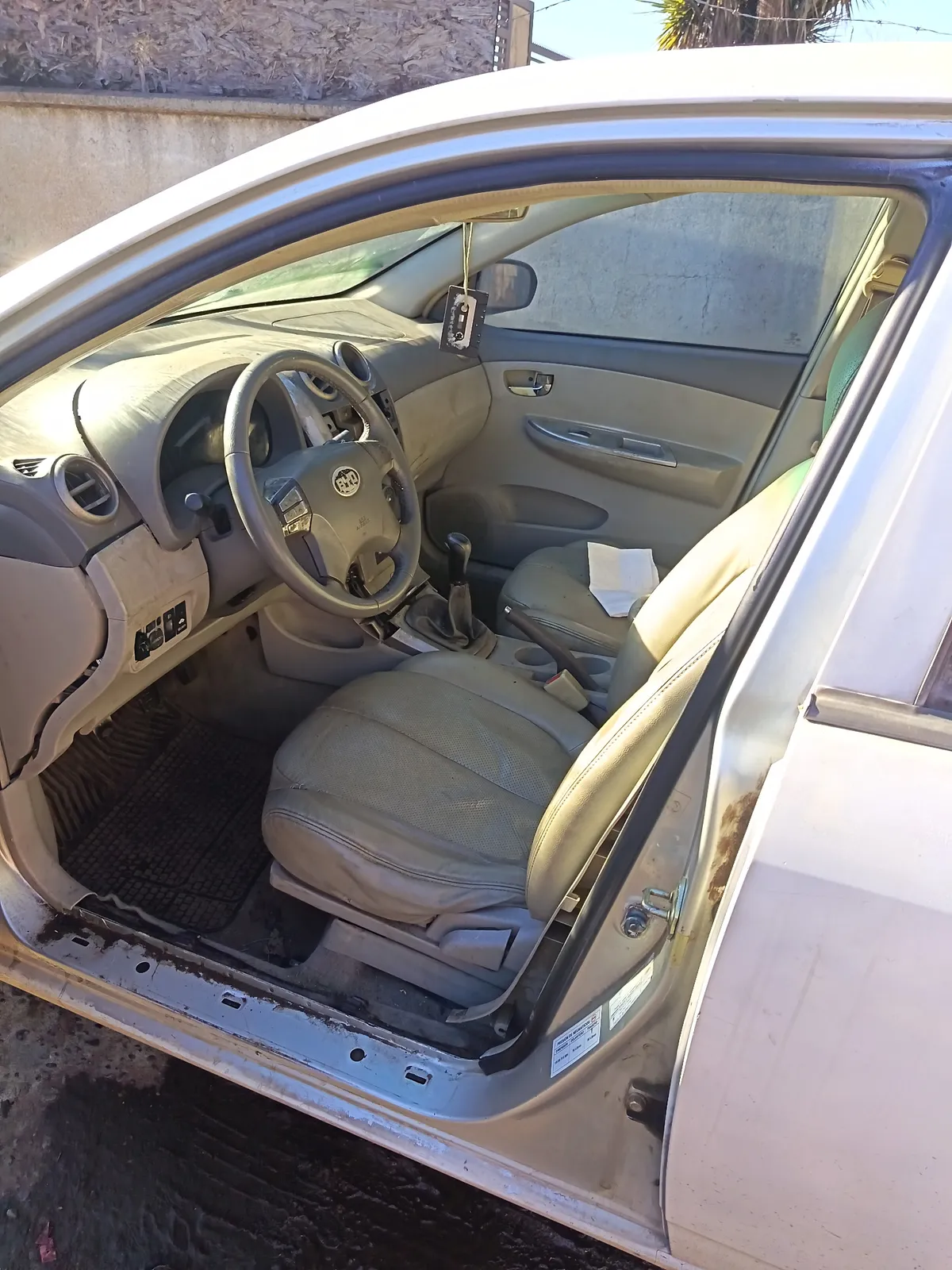 BYD G3 1.5 Glxi Mt año 2012