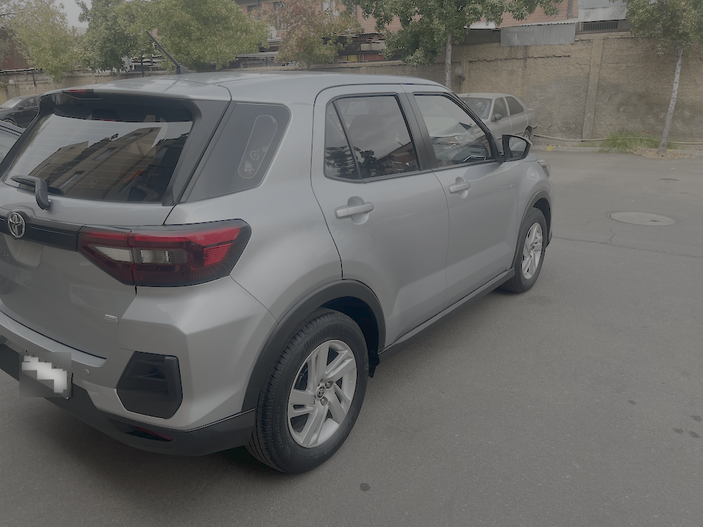 TOYOTA RAIZE 1.2 E Cvt At año 2023