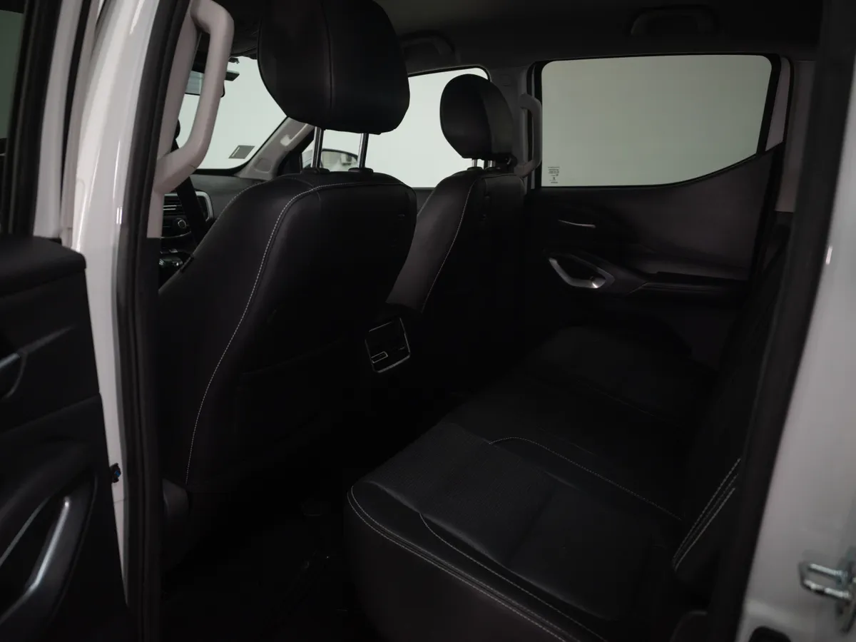 Peugeot Landtrek Landtrek 2.2 Action4 Bluehdi 180 At 4x4 Diesel año 2024