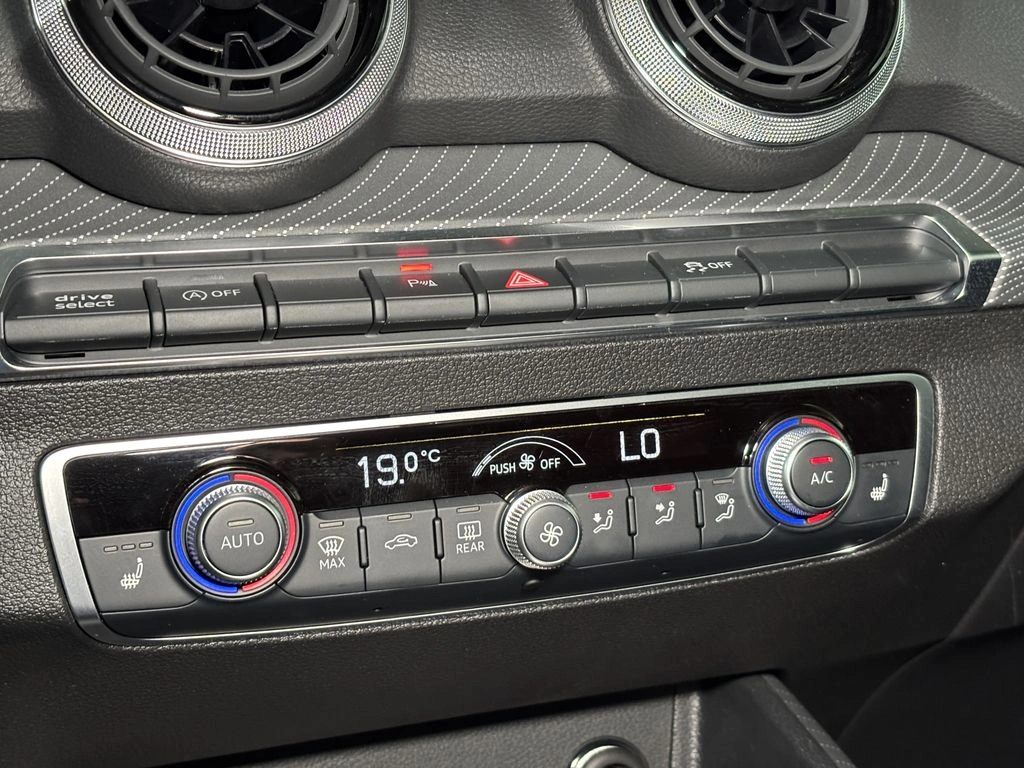 Audi Q2 Pi 35 Tfsi Sport año 2025