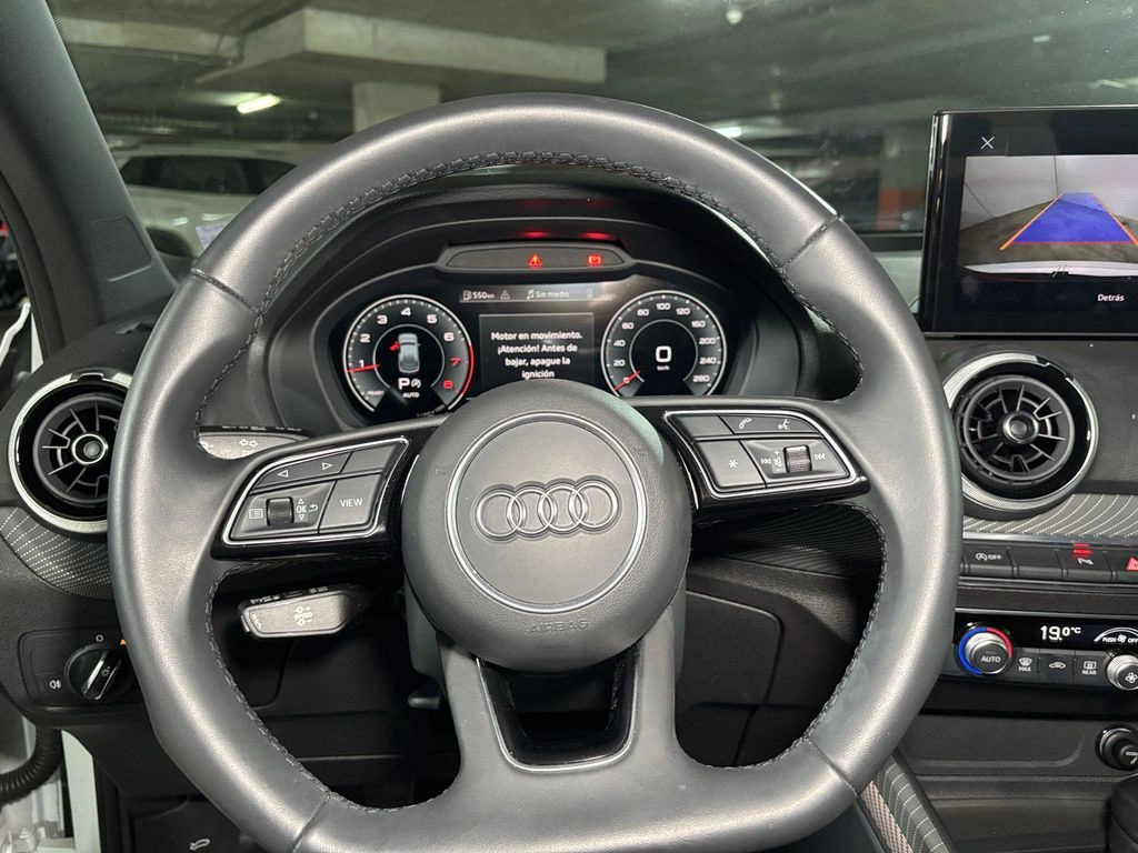 Audi Q2 Pi 35 Tfsi Sport año 2025