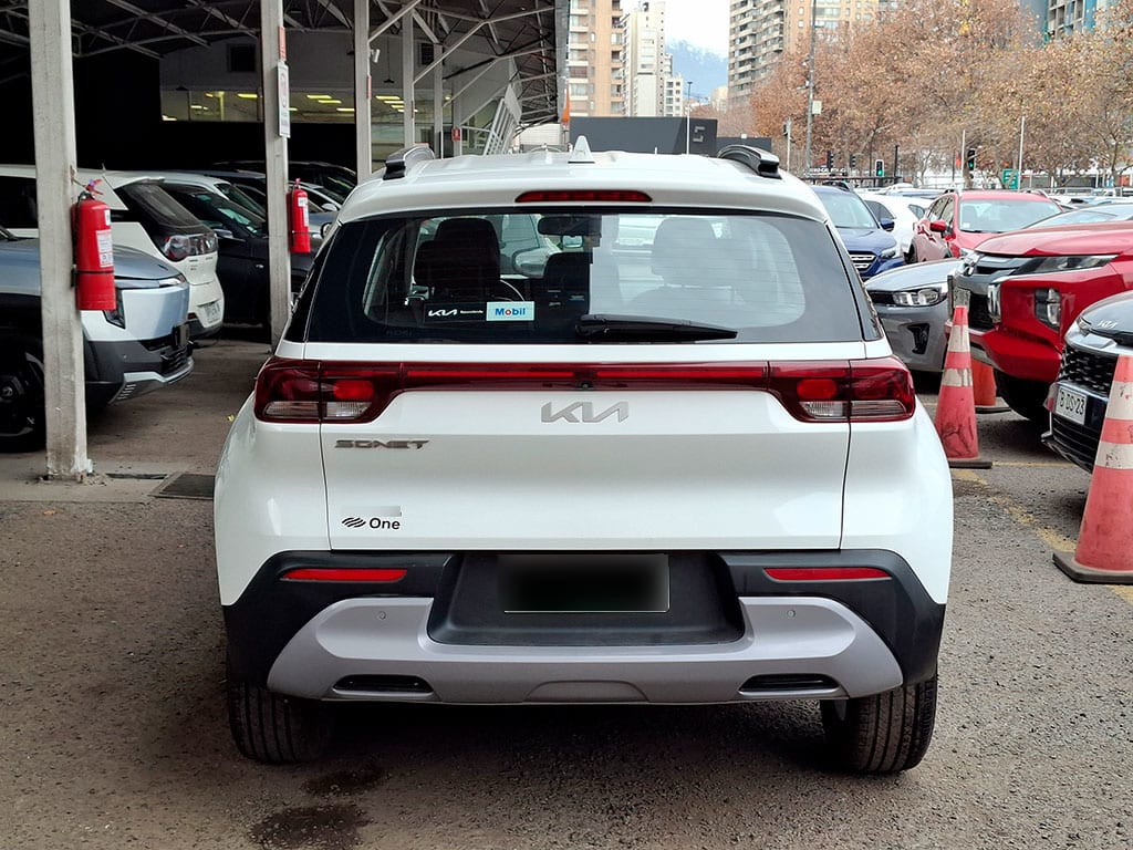 Kia Sonet Ex 1.5l 6mt Acc Plus año 2022