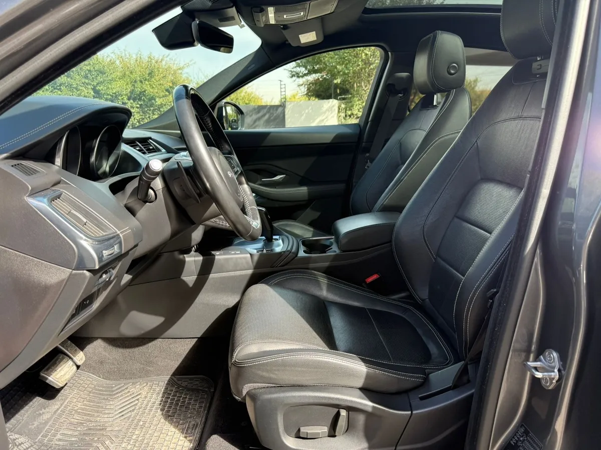 Jaguar E-Pace 2.0 I R- Dynsmic S At 4x4 año 2018
