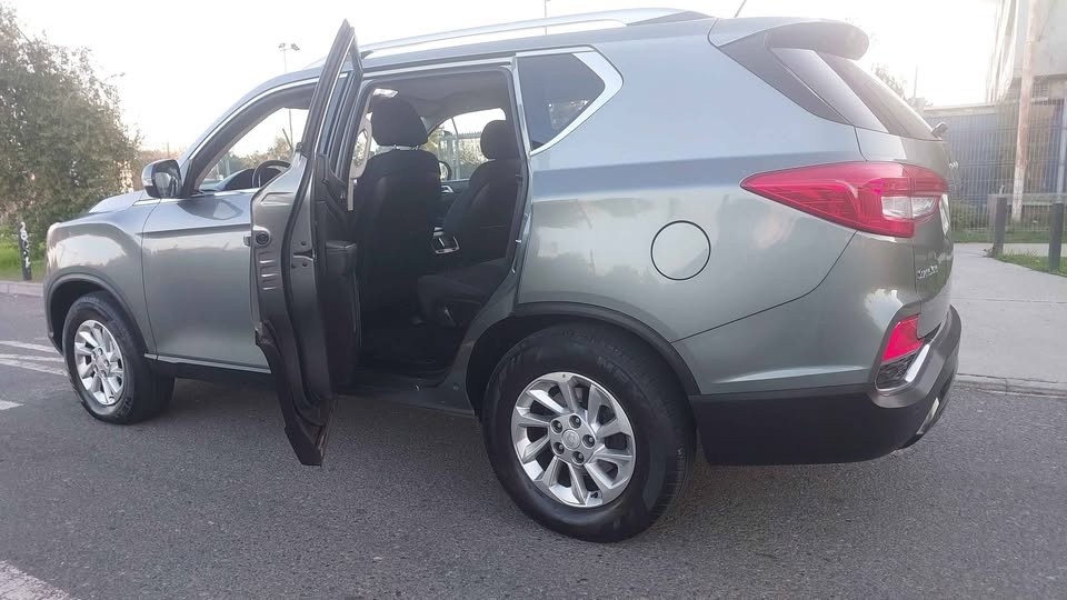 Ssangyong Rexton No Sé La Versión año 2019
