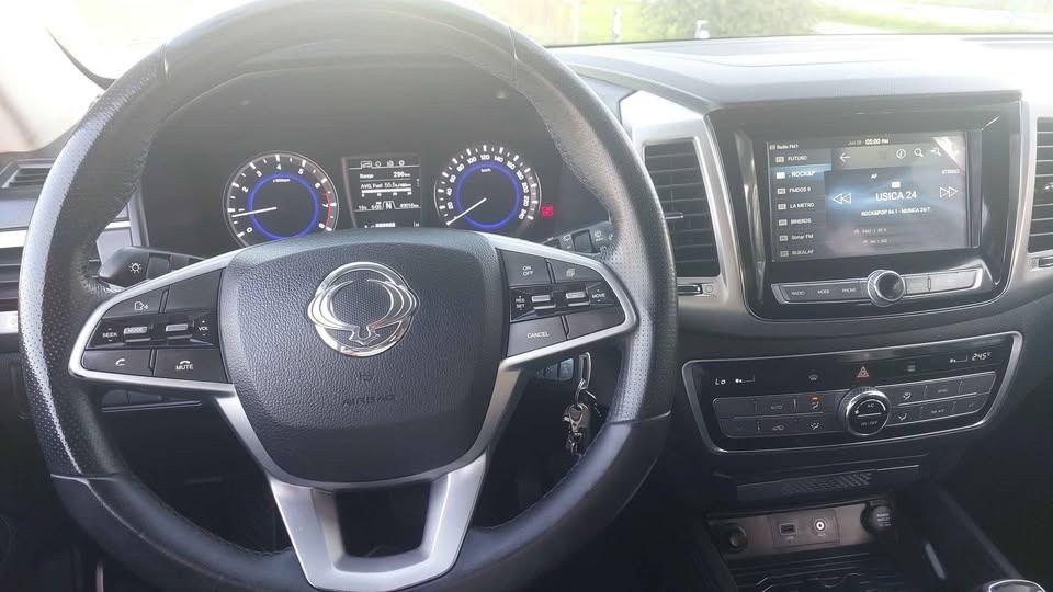 Ssangyong Rexton No Sé La Versión año 2019