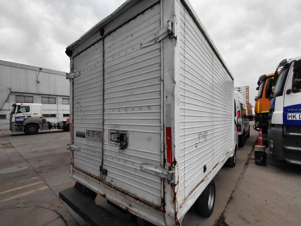 Hyundai Porter Hr Std 2.5 4x2 Mt año 2015