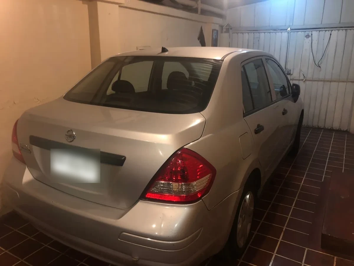NISSAN TIIDA 1.6 Sport S Ll At año 2013
