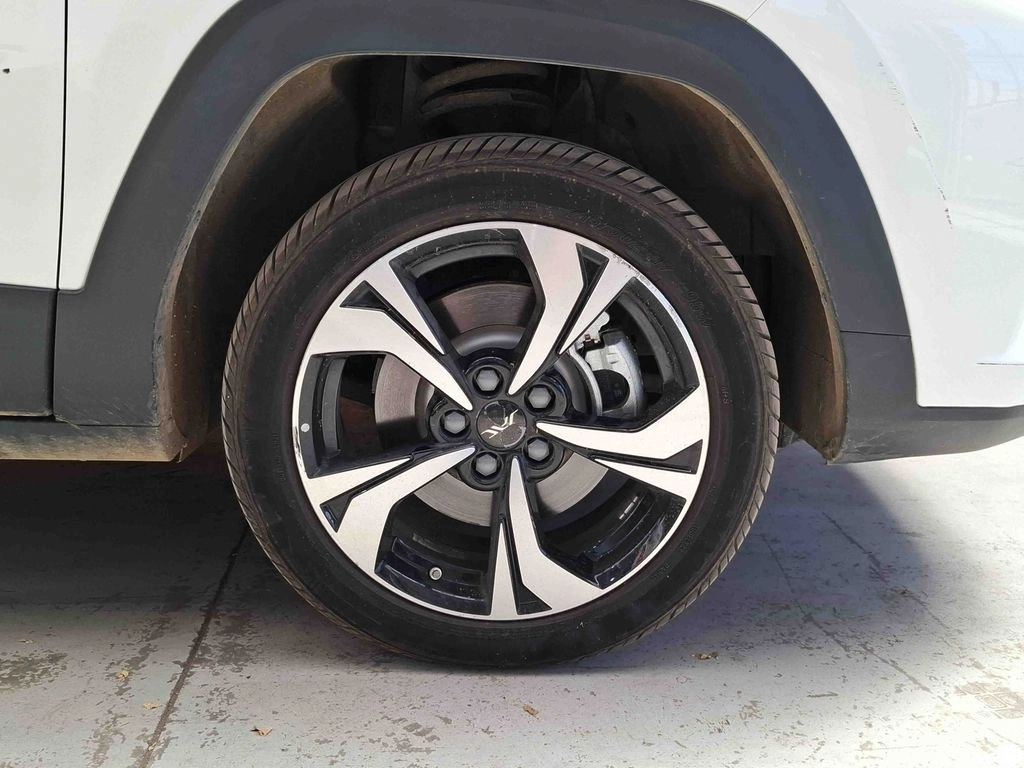 JAC Js4 Luxury año 2025