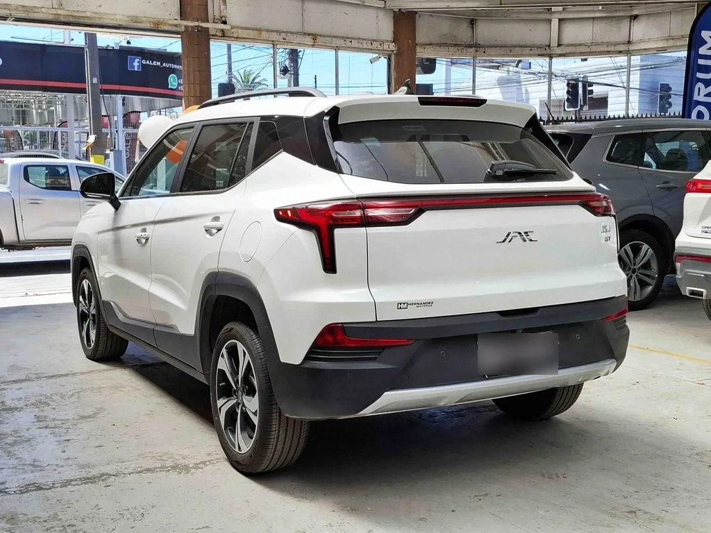 JAC Js4 Luxury año 2025