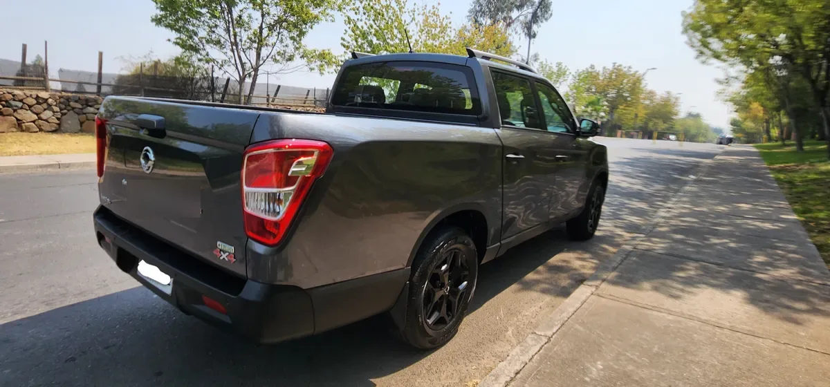 SSANGYONG MUSSO GRAND 2.2 Glx Mt 4x4 Diesel año 2022