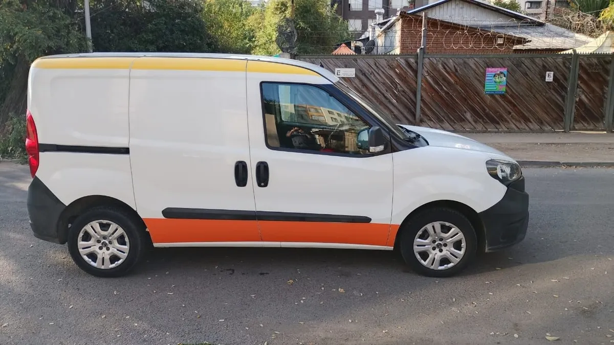 RAM VAN 1000 1.3 Cargo Large (3.8 Mts3) Mt Diesel año 2022