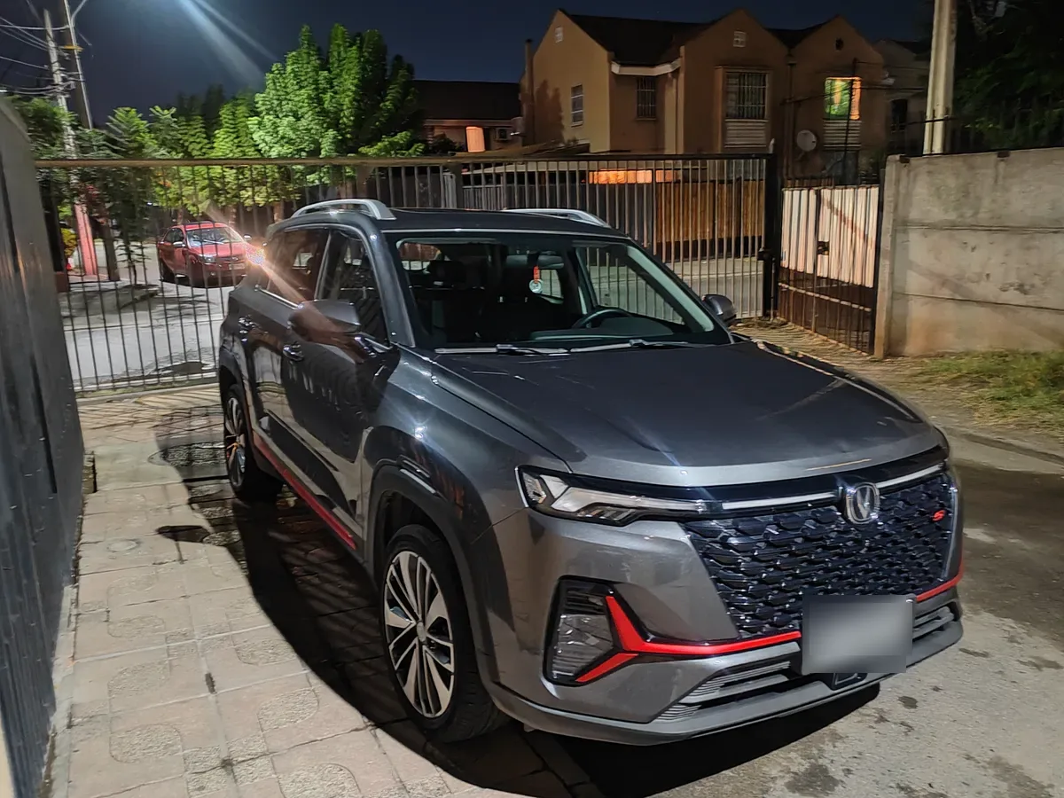 CHANGAN CS35 1.4 Plus Elite At año 2023