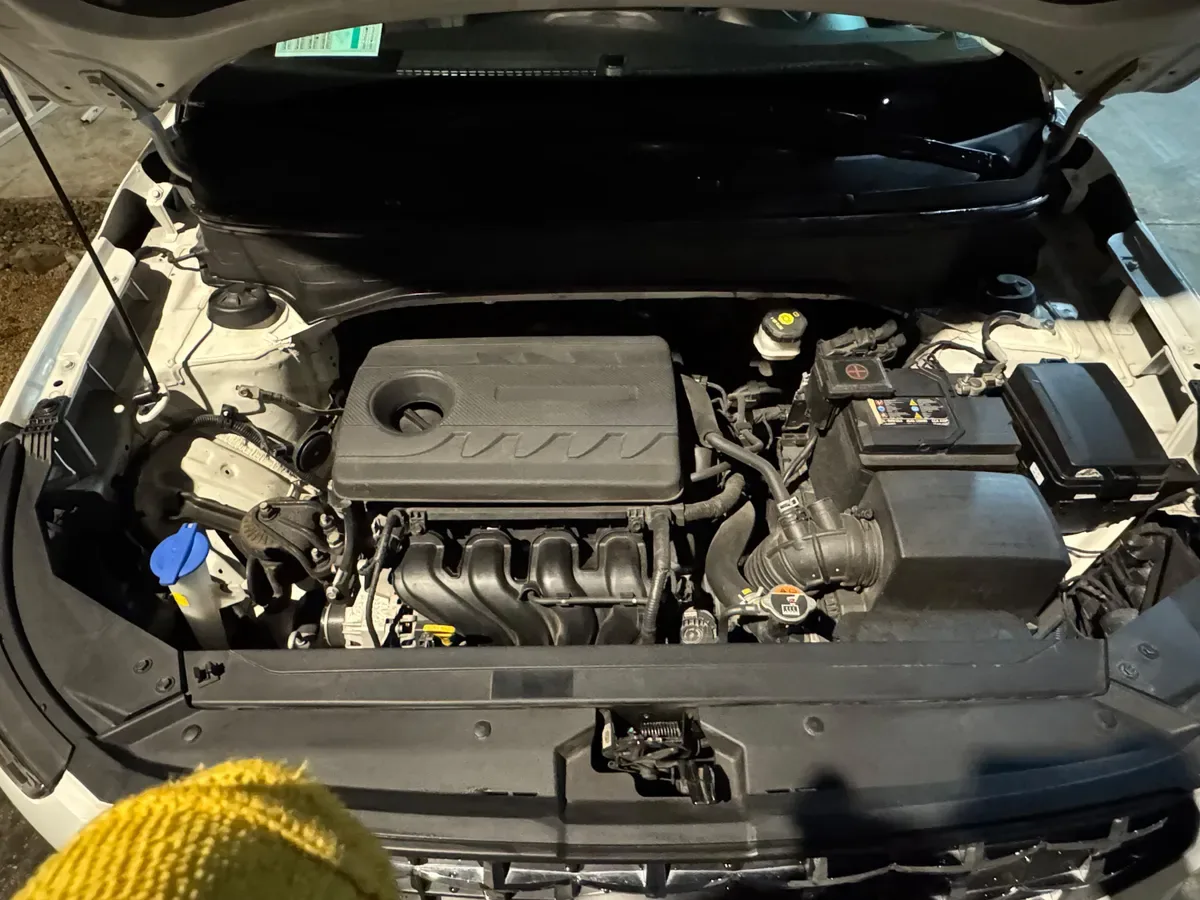 Hyundai Venue 1.6 Qx Plus Mt año 2021