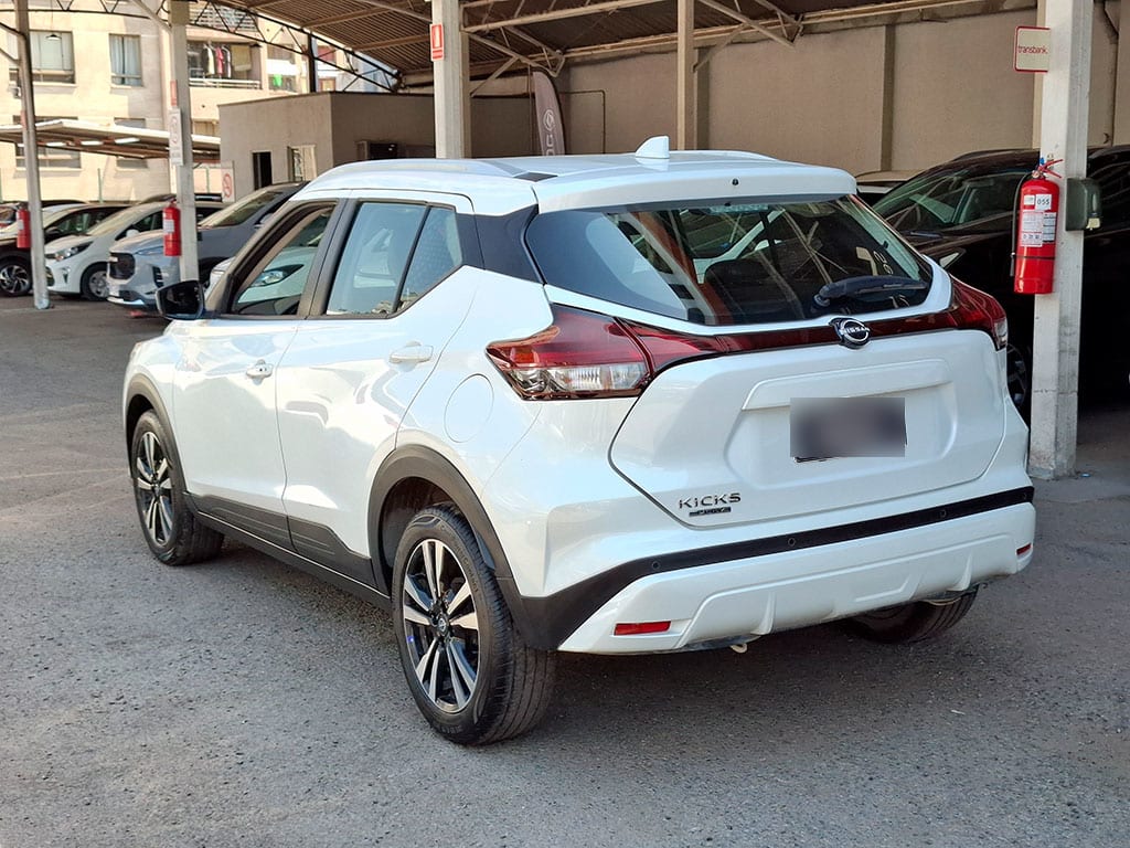 Nissan Kicks 1.6 Advance At año 2025