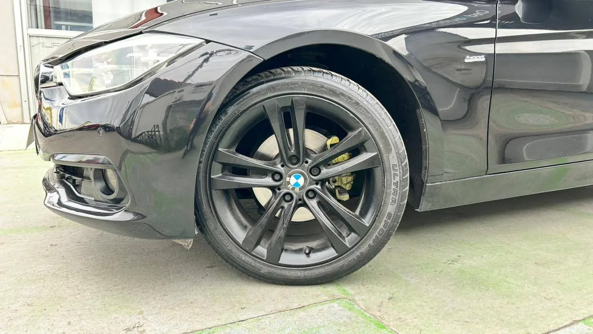 Bmw 320i 2.0 Aut año 2017