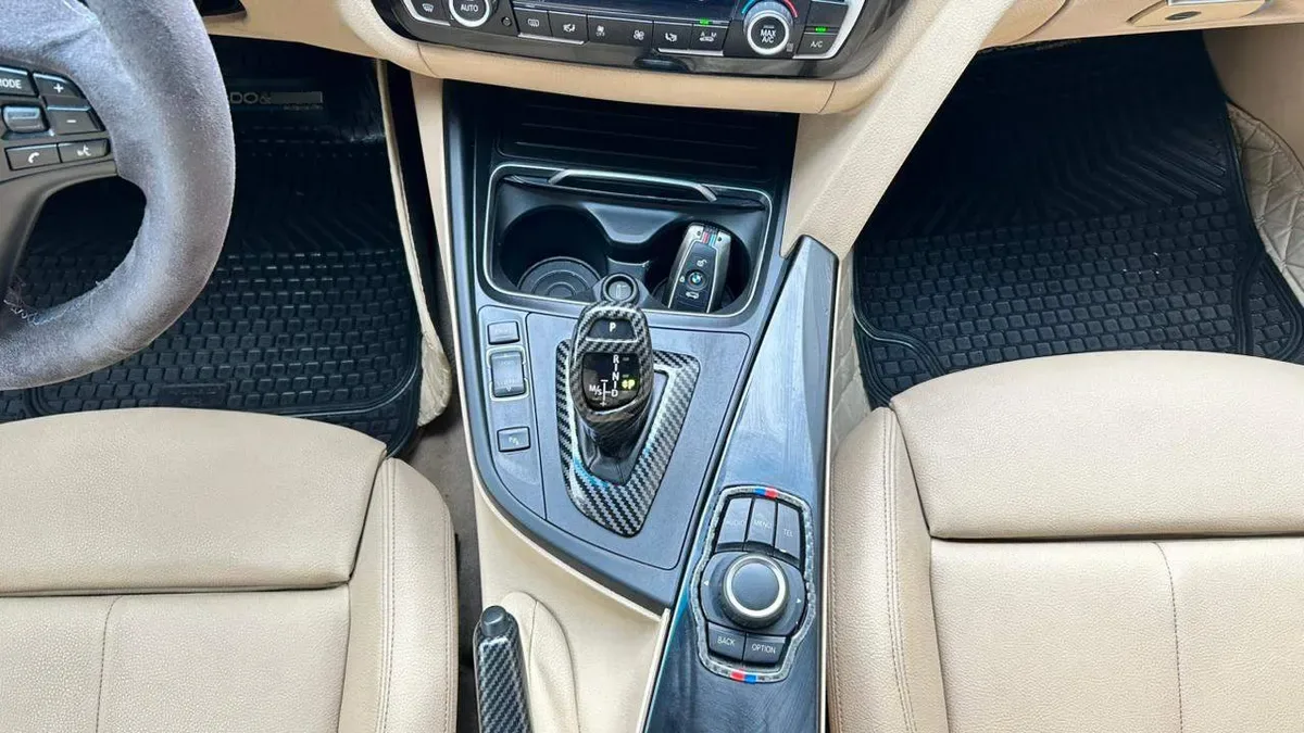 Bmw 320i 2.0 Aut año 2017