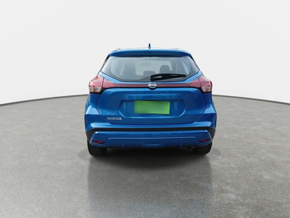 Nissan Kicks 1.6 Advance 4x2 Mt 5p año 2024