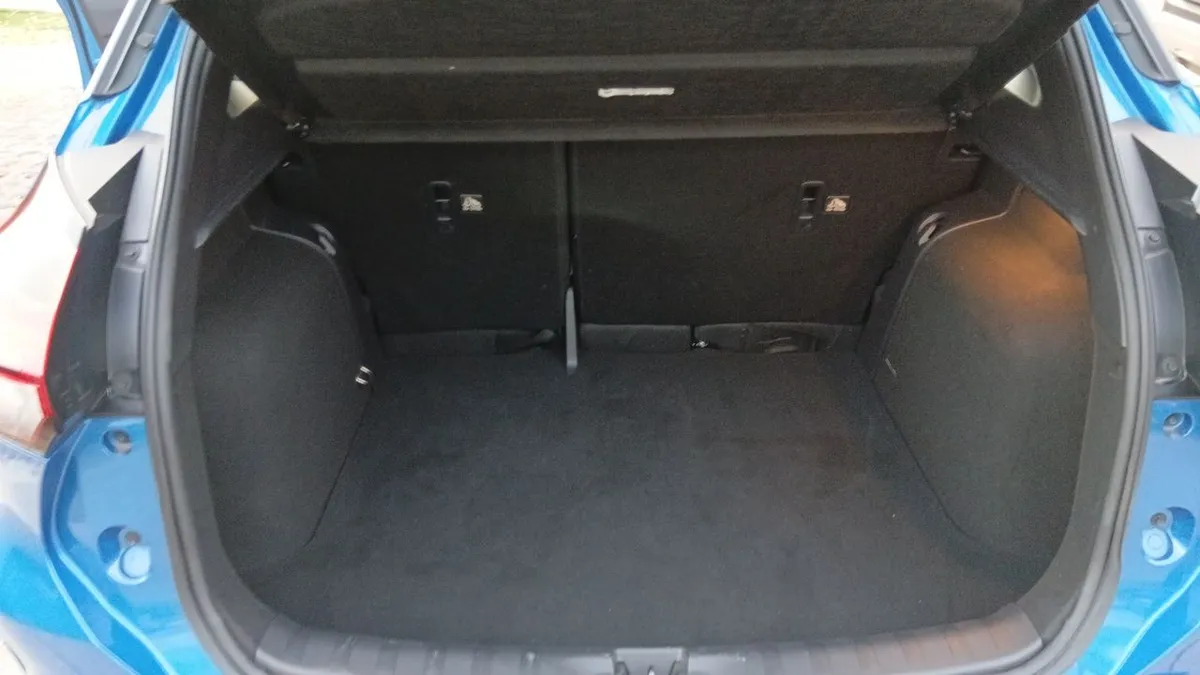 Nissan Kicks 1.6 Advance 4x2 Mt 5p año 2024