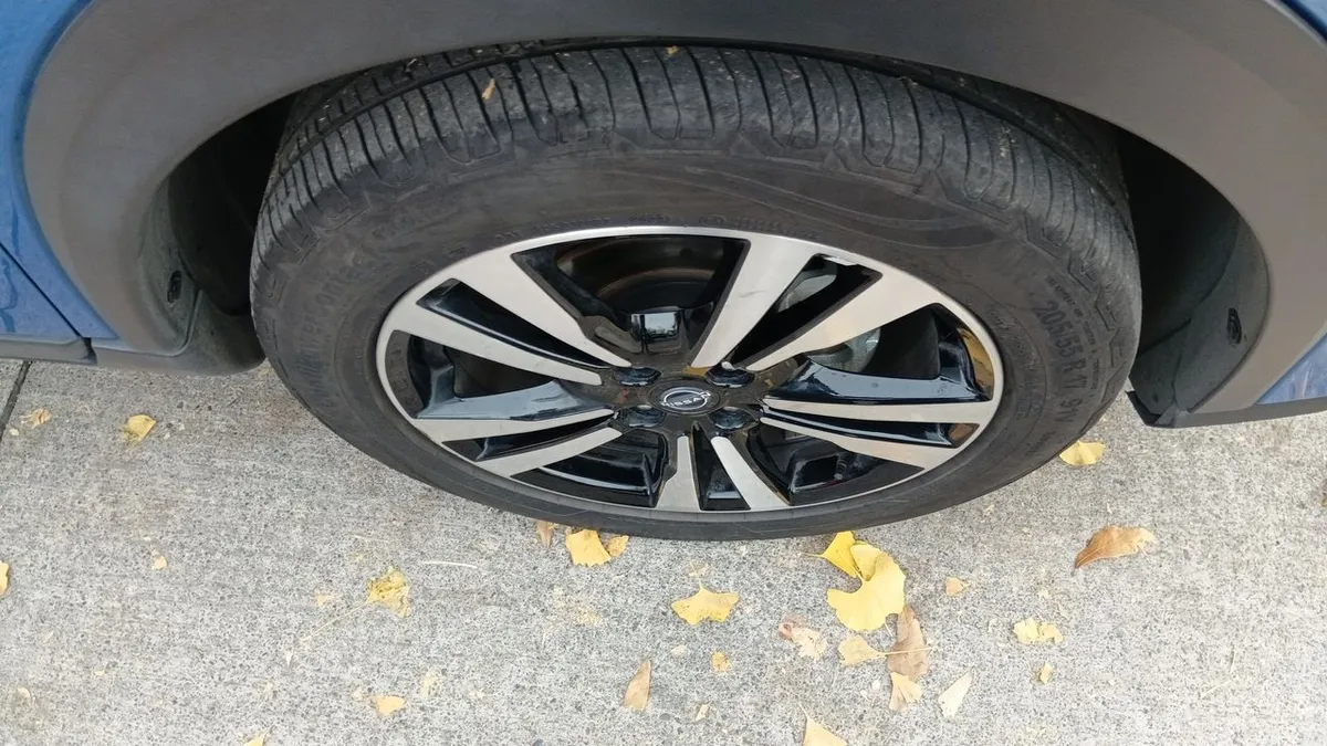 Nissan Kicks 1.6 Advance 4x2 Mt 5p año 2024