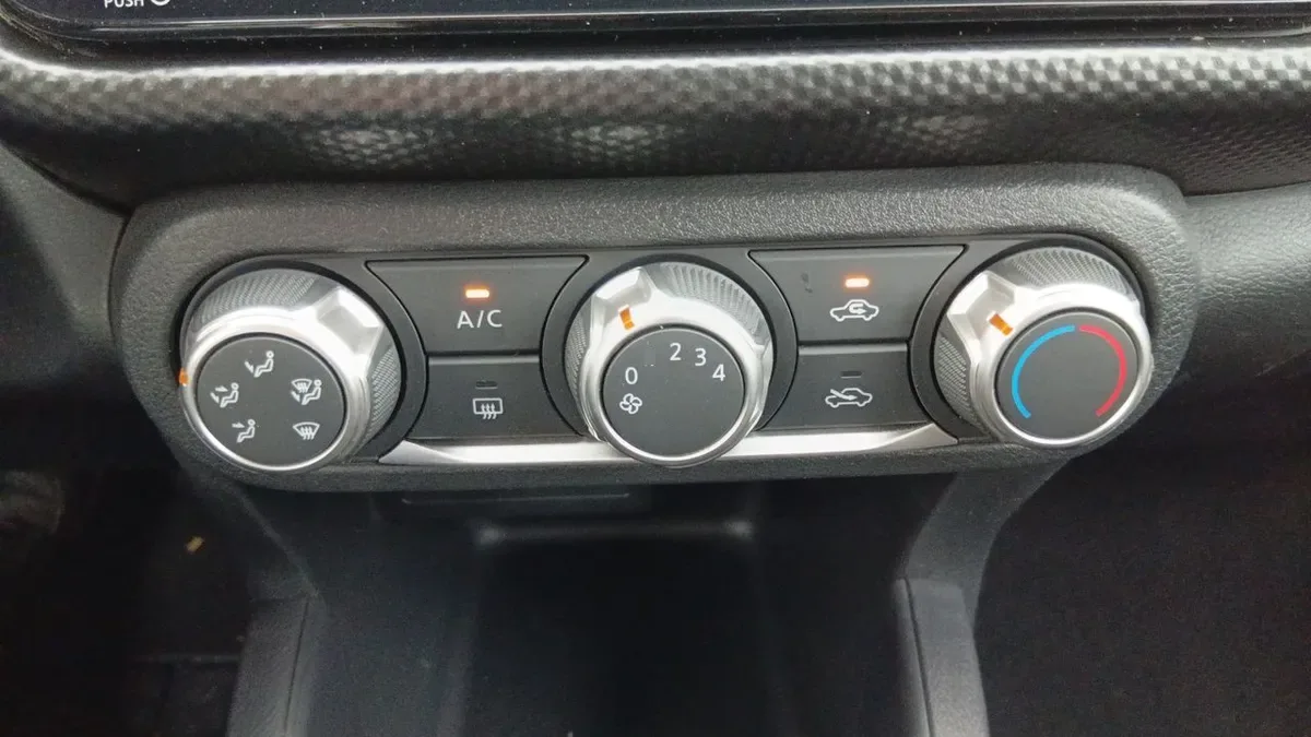 Nissan Kicks 1.6 Advance 4x2 Mt 5p año 2024