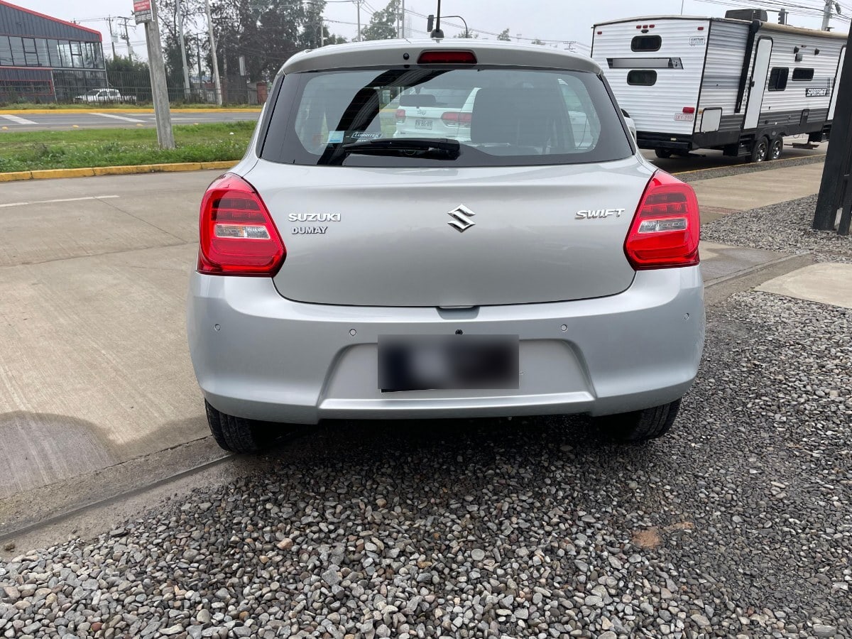 Suzuki Swift 1.2 año 2024