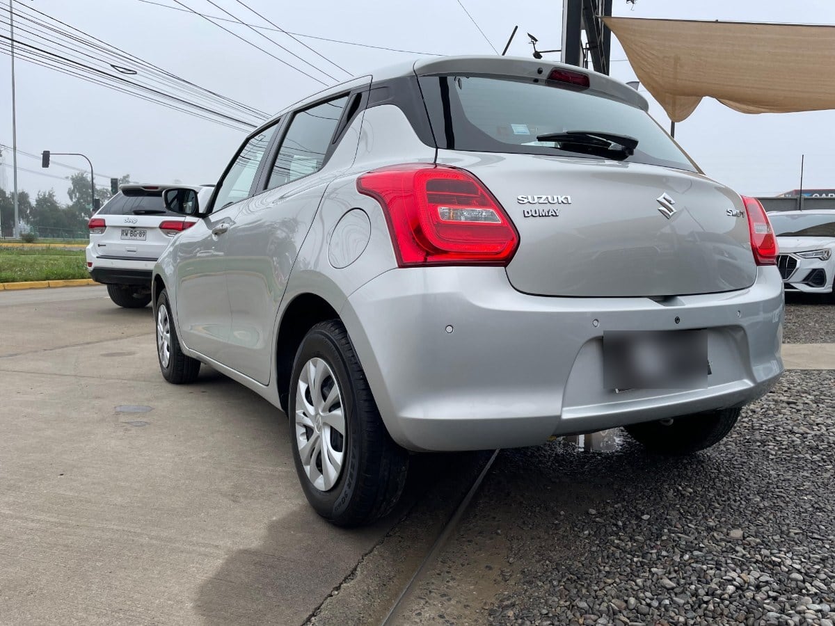 Suzuki Swift 1.2 año 2024