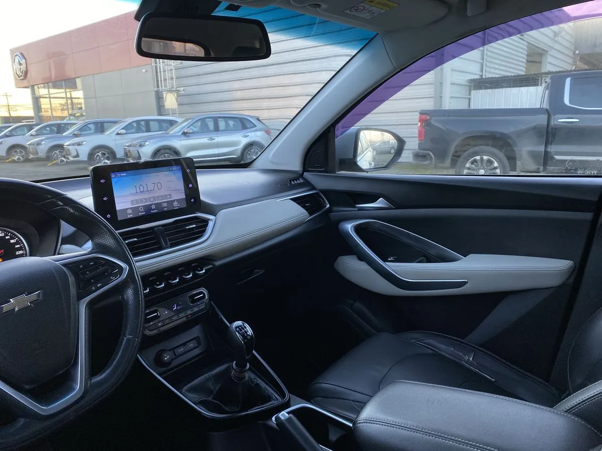 Chevrolet Captiva 1.5t Premier Fwd Mt 5p año 2021