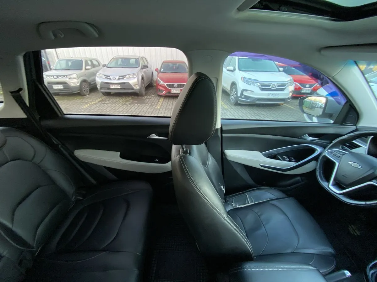 Chevrolet Captiva 1.5t Premier Fwd Mt 5p año 2021