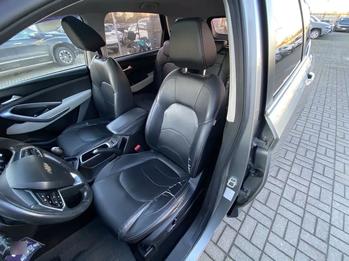 Chevrolet Captiva 1.5t Premier Fwd Mt 5p año 2021