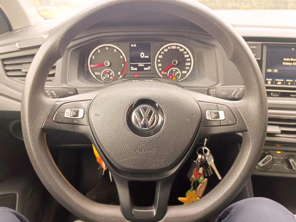 Volkswagen Polo Trendline 1.6 Mt año 2021