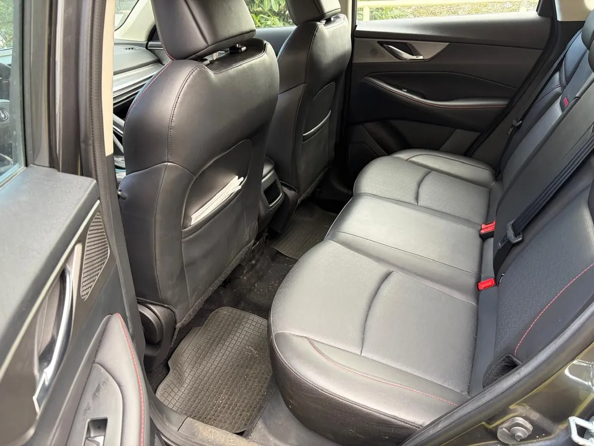CHANGAN CS35 1.4 Plus Elite At año 2022
