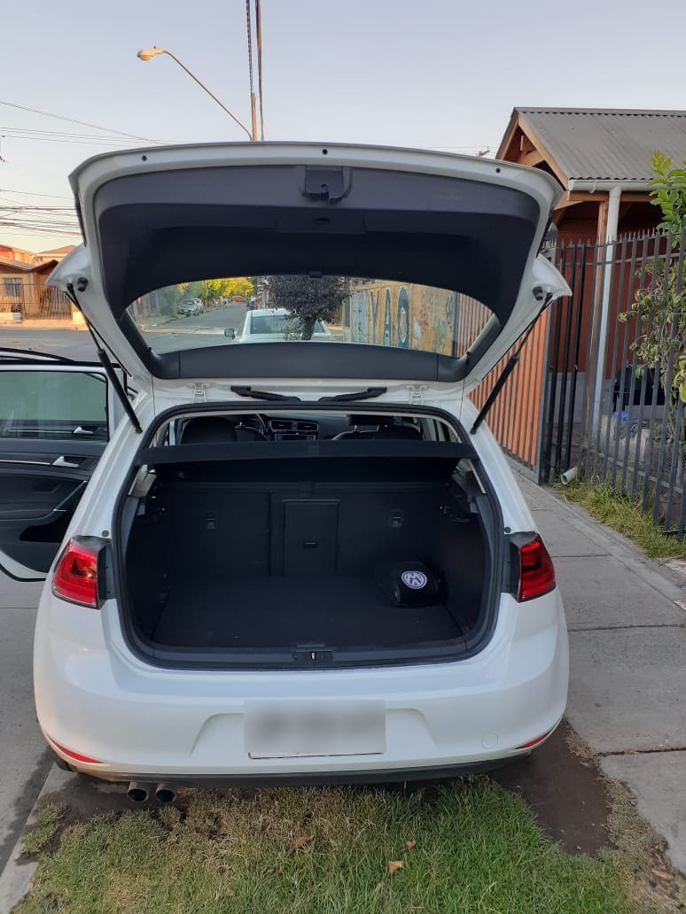 Volkswagen Golf 2.0 Hb Tdi Sport At Diesel año 2017