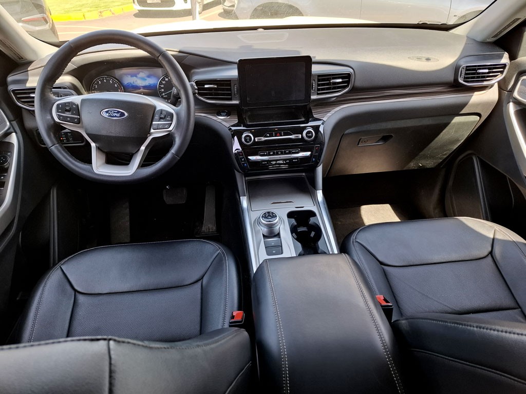 Ford Explorer 2.3 Xlt At año 2024