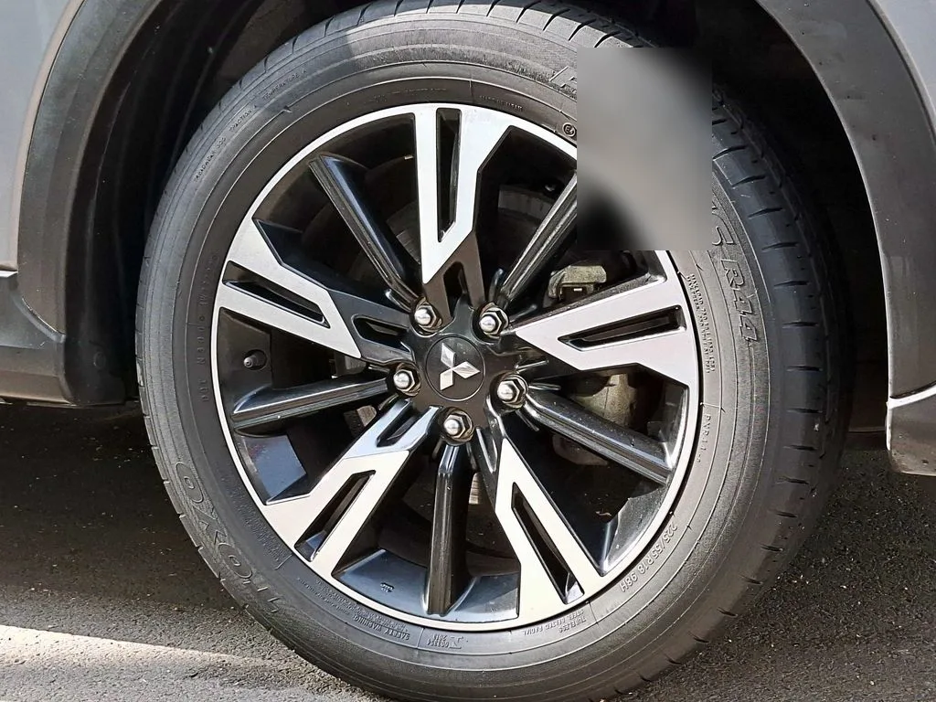 Mitsubishi Eclipse Cross 1.5 Rx 4x2 At 5p año 2023