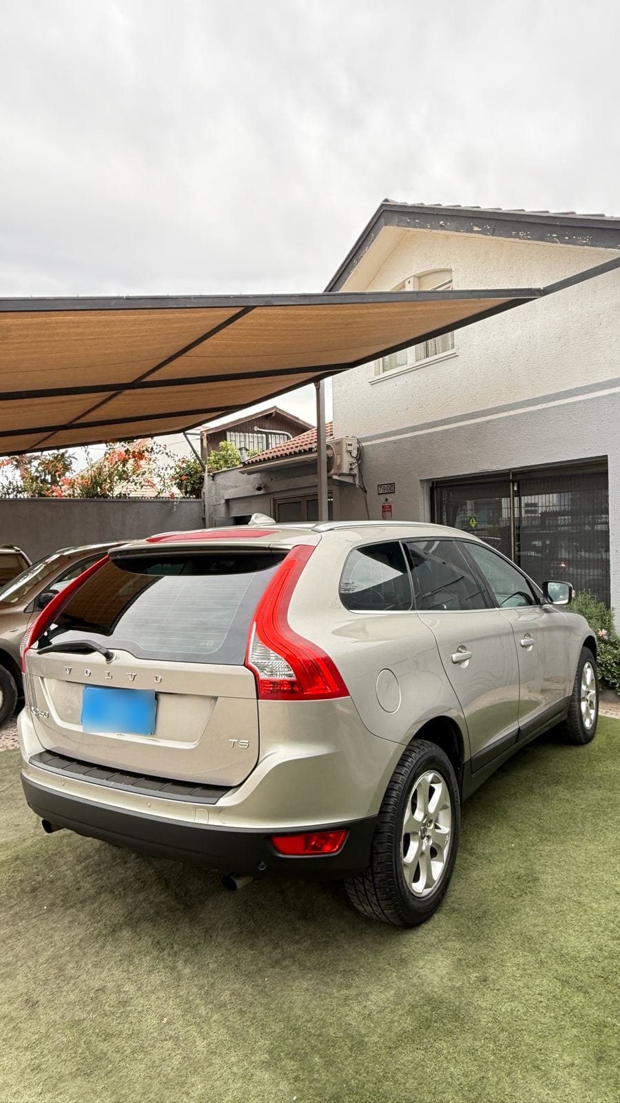 Volvo Xc60 2.0 T5 Comfort 4x2 At año 2014