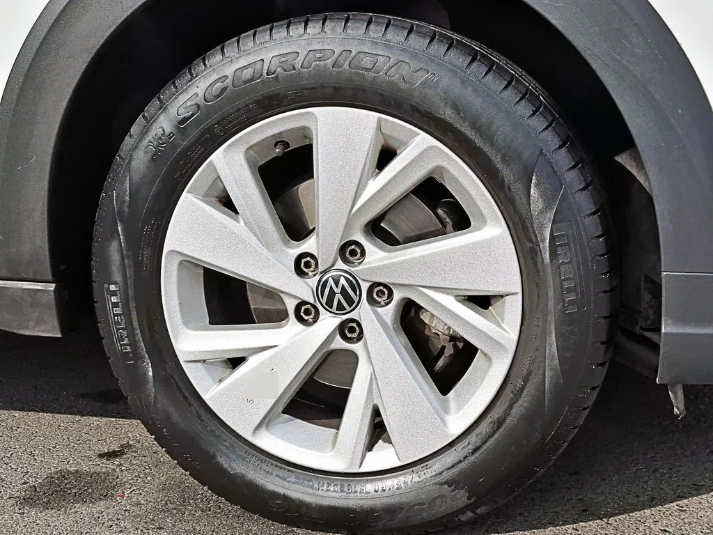 Volkswagen Nivus 1.0 Tsi Highline At año 2023