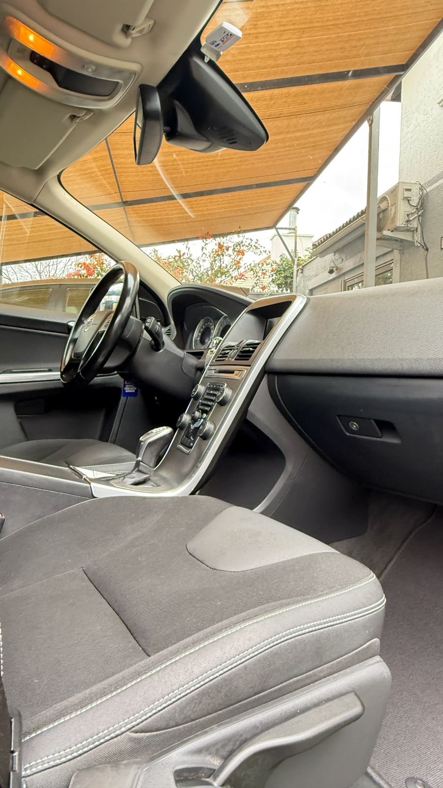 Volvo Xc60 2.0 T5 Comfort 4x2 At año 2014