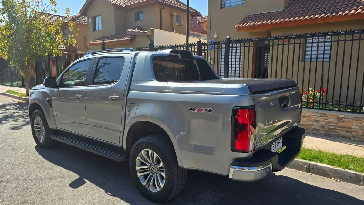 CHEVROLET COLORADO 2.8 High Country At 4x4 Diesel año 2025