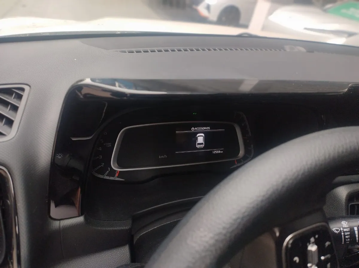 KIA MOTORS SONET 1.5 Ex Ivt Full Plus At año 2023