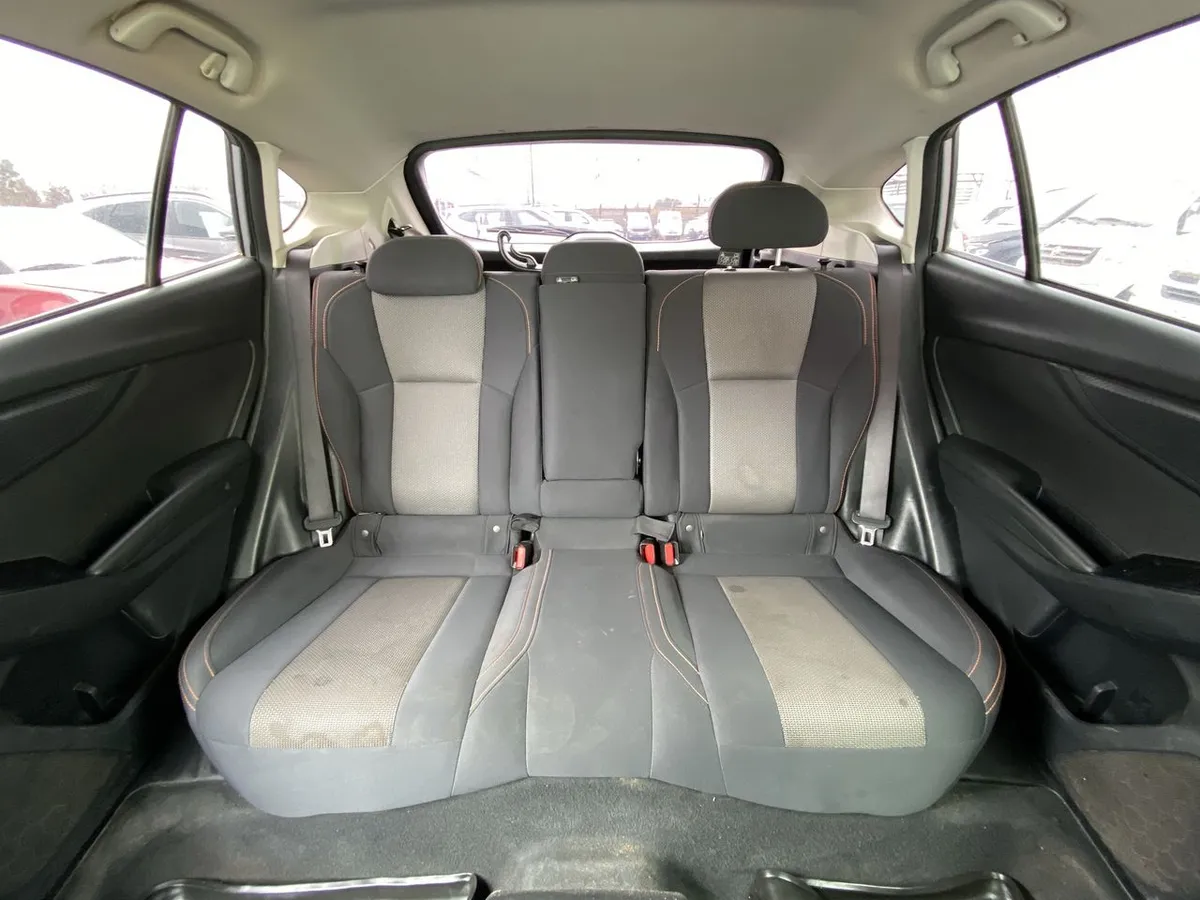 Subaru Xv 2.0i Awd Cvt At 5p año 2019