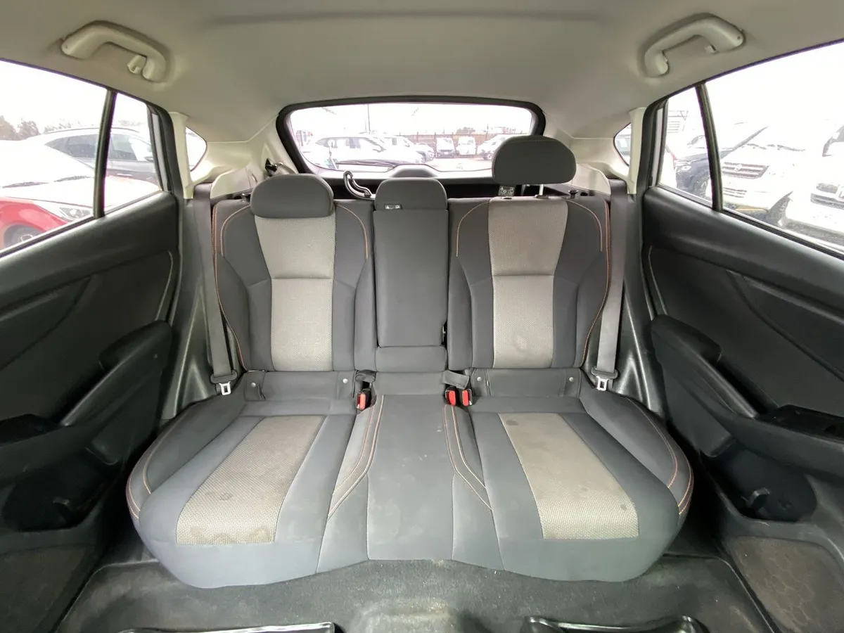 Subaru Xv 2.0i Awd Cvt At 5p año 2019