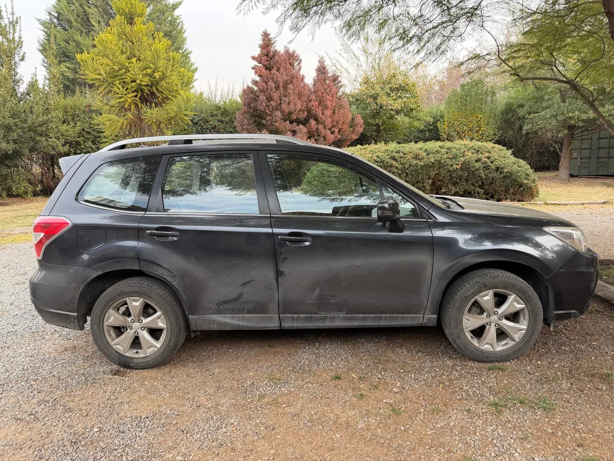 SUBARU FORESTER 2.0 Xt Turbo At 4x4 año 2013