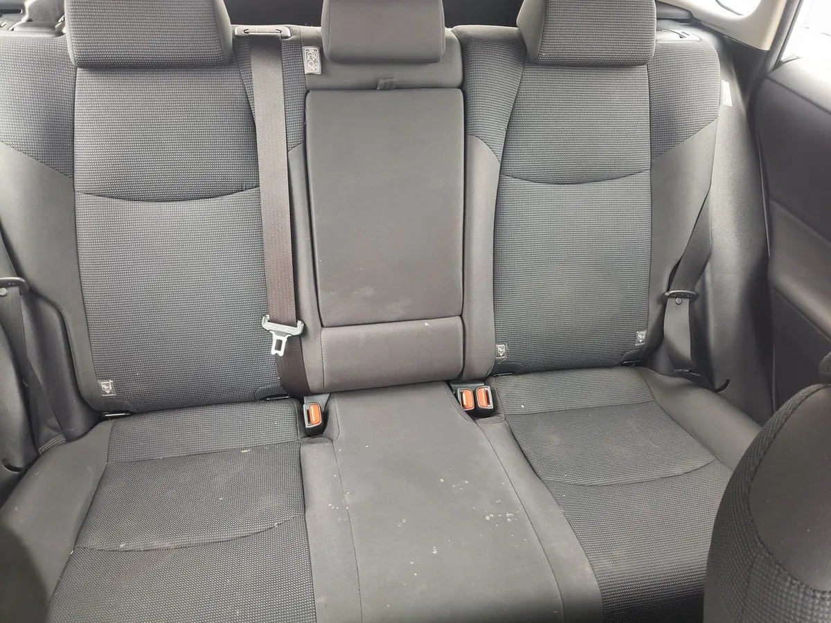 Toyota Rav 4 2.0 Le 4x2 Cvt At 5p año 2020