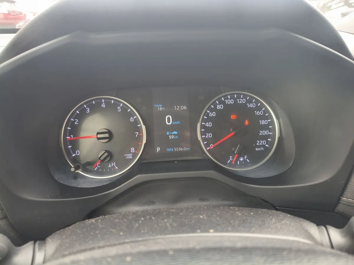 Toyota Rav 4 2.0 Le 4x2 Cvt At 5p año 2020
