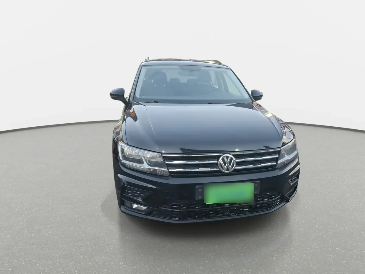 Volkswagen Tiguan 1.4 Tsi Trendline 4x2 Mt 5p año 2018